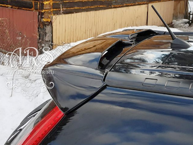 Modulo spoiler on the trunk Honda CR-V 3