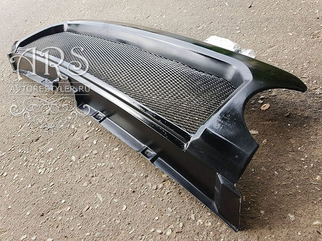 Front grille Kahn Design for Land Rover Discovery 4 2009-2013