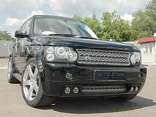 Verge trim on the front bumper of Range Rover L322 2005-2009