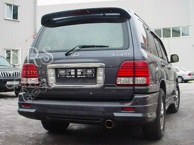 Jaos trim on the rear bumper of Lexus LX470 (UZJ100) 1998-2007