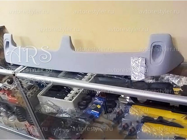  Exclusive spoiler on the trunk lid Mitsubishi Pajero 4 2006-2014