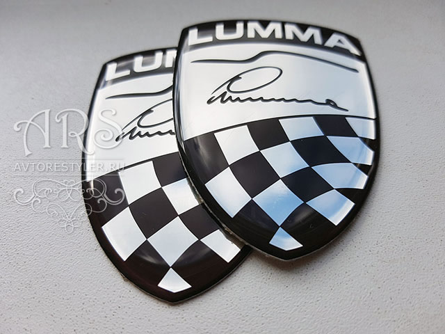 Nameplate Lumma shield, an emblem for tuning